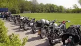 oldtimers-op-de-stoep